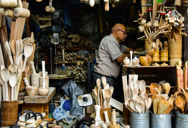 Original, hand-carved sculptures and decor from Africa. All of our products are quality checked and fair trade