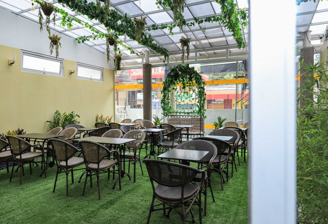 Nestled in the vibrant heart of the Westlands area in Nairobi, ROMO is a brand-new high-end restaurant and lounge that embodies the essence of contemporary